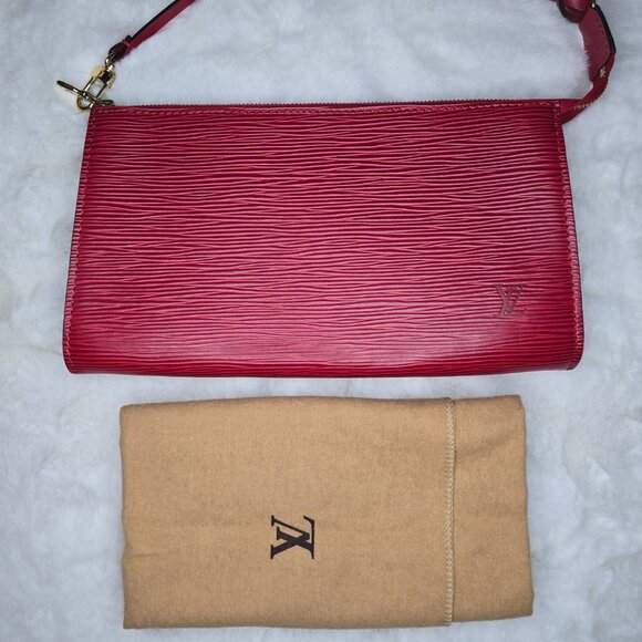 Louis Vuitton Epi Pochette Accessoires - Picture 15 of 16